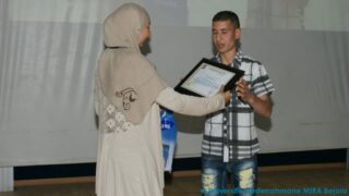 Photos prises lors de remise des prix aux laureats des olympiades des mathematiques 2015 012