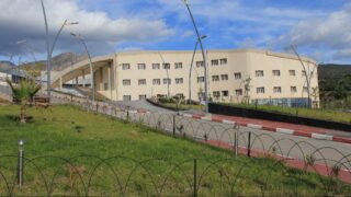 Visite du ministre de lenseignement superieur et de la recherche scientifique pr Abdelbaki BENZIANE a luniversite Abderrahman M 268