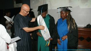 Ceremonie de la remise des diplomes aux etudiants etrangers 25 juillet 2015 014