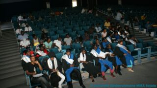 Ceremonie de la remise des diplomes aux etudiants etrangers 25 juillet 2015 037