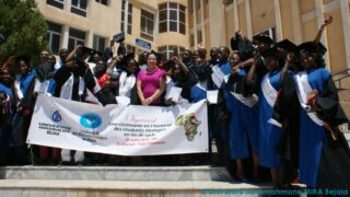 Ceremonie de la remise des diplomes aux etudiants etrangers 25 juillet 2015 059