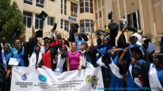 Ceremonie de la remise des diplomes aux etudiants etrangers 25 juillet 2015 061