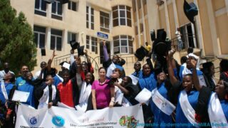 Ceremonie de la remise des diplomes aux etudiants etrangers 25 juillet 2015 062