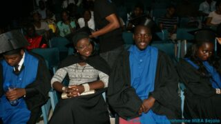 Ceremonie de la remise des diplomes aux etudiants etrangers 25 juillet 2015 071