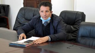 Installation du Professeur AOUDIA Sofiane, nouveau Doyen de la Faculté des Sciences Exactes 42 Pr KATI Djamel-eddine Vice Recteur des Relations Extérieures, de la coopération, de l’Animation et de la Communication et des Manifestations Scientifiques