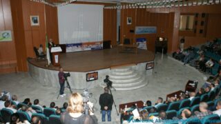 Rencontre universite entreprises salon de l emploi 30 septembre 2015 069