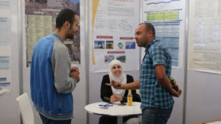 Rencontre universite entreprises salon de l emploi 30 septembre 2015 212