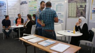 Rencontre universite entreprises salon de l emploi 30 septembre 2015 214