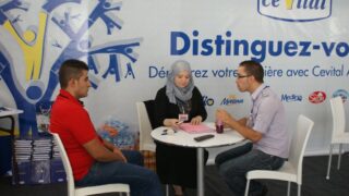 Rencontre universite entreprises salon de l emploi 30 septembre 2015 224