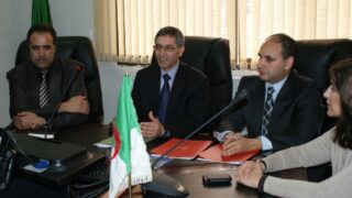 Signature contrat avec Djezzy 28 mars 2013 picture 0008