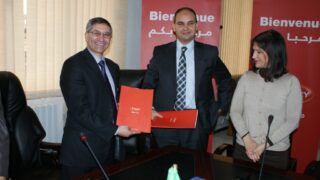 Signature contrat avec Djezzy 28 mars 2013 picture 0017