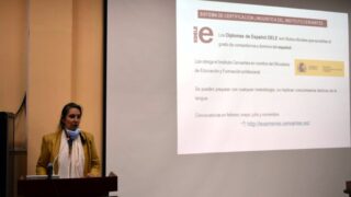 Visite representante CERVANTES Alger FLL Universite Bejaia 051