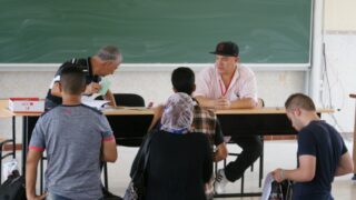 les inscriptions des nouveaux bacheliers juillet 2015 053