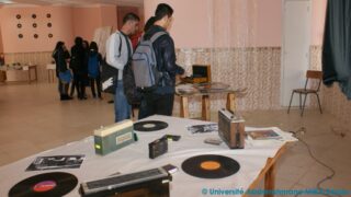 Association ACT organise la semaine culturelle VINTAGE le passé a de l'avenir! 127 Association ACT organise Semaine culturelle VINTAGE 19 novembre 009