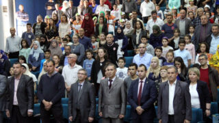 Célébration de la journée du savoir et du printemps Amazigh 15 Celebration de la journee du savoir et du printemps Amazigh 18 04 17 015