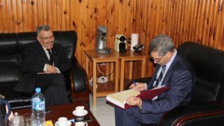 Ceremonie de signature de convention de partenariat de mobilite entre Universite Abderrahmane MIRA Bejaia et Universite–Guelma 05