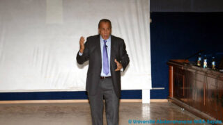 Photos prises lors de la conference animee par Mr Rachid AMOUKRANE le 26 octobre 2015 013