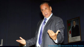 Photos prises lors de la conference animee par Mr Rachid AMOUKRANE le 26 octobre 2015 022