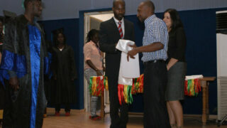 ceremonie remise attestation aux laureats etrangers annee 2013 picture 0003