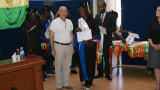 ceremonie remise attestation aux laureats etrangers annee 2013 picture 0006