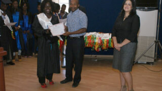 ceremonie remise attestation aux laureats etrangers annee 2013 picture 0007