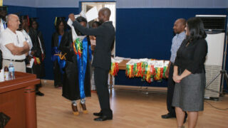 ceremonie remise attestation aux laureats etrangers annee 2013 picture 0008