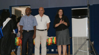 ceremonie remise attestation aux laureats etrangers annee 2013 picture 0011