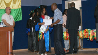 ceremonie remise attestation aux laureats etrangers annee 2013 picture 0012