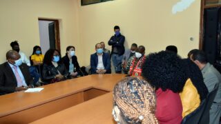 Visite de travail de son Excellence lAmbassadeur du Mozambique en Algerie M CARVALHO MUARIA a luniversite de Bejaia le 16 04 20 16