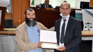 : إشكالات التنفيذ على المنقول (عبر تقنية التحاضر المرئي عن بعد) 25 Journee etude sur les difficultes d execution en matiere mobiliere Faculte Droit Universite Bejaia 19 mai 2021 25