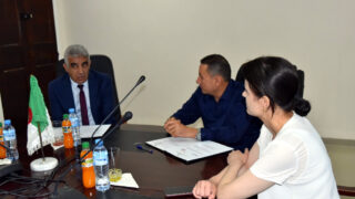 Signature de convention cadre de cooperation entre luniversite de Bejaia et VMS Industrie 14 06 2021 06