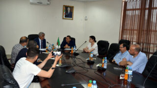 Signature de convention cadre de cooperation entre luniversite de Bejaia et VMS Industrie 14 06 2021 17