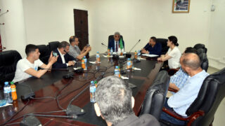 Signature de convention cadre de cooperation entre luniversite de Bejaia et VMS Industrie 14 06 2021 18