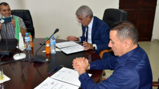 Signature de convention cadre de cooperation entre luniversite de Bejaia et VMS Industrie 14 06 2021 24