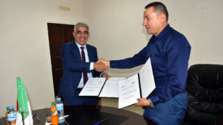 Signature de convention cadre de cooperation entre luniversite de Bejaia et VMS Industrie 14 06 2021 32