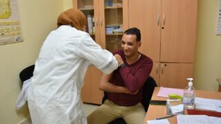 Campagne de vaccination contre le virus COVID 19 au profit de la communaute universitaire 17 janvier 2022.23 1