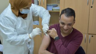 Campagne de vaccination contre le virus COVID 19 au profit de la communaute universitaire 17 janvier 2022.25 1