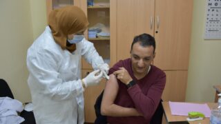 Campagne de vaccination contre le virus COVID 19 au profit de la communaute universitaire 17 janvier 2022.30 1