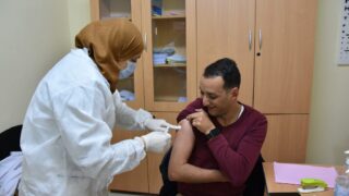 Campagne de vaccination contre le virus COVID 19 au profit de la communaute universitaire 17 janvier 2022.32 1