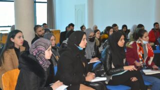 Conference debat avec Mme Hanifa MOSTEFAI dite Foufa 14 12 202126