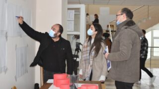 Affichage des travaux des etudiantseL1 du departement darchitecture le 1 fevrier 2022 02