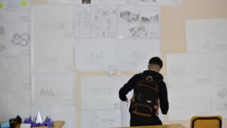 Affichage des travaux des etudiantseL1 du departement darchitecture le 1 fevrier 2022 04