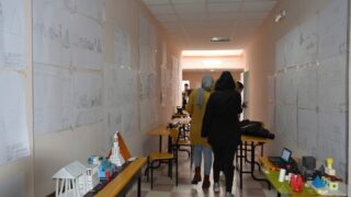 Affichage des travaux des etudiantseL1 du departement darchitecture le 1 fevrier 2022 06