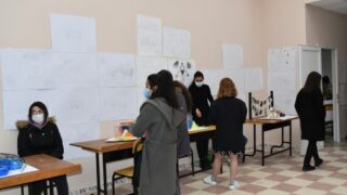 Affichage des travaux des etudiantseL1 du departement darchitecture le 1 fevrier 2022 105