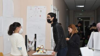 Affichage des travaux des etudiantseL1 du departement darchitecture le 1 fevrier 2022 93