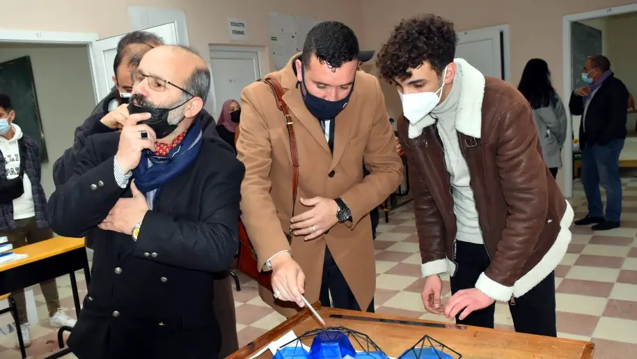 Affichage des travaux des étudiants L1 du département d’architecture