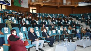 Ceremonie de remise des prix aux laureats de l annee universitaire 2020 2021 lundi 21 fevrier 2022032