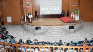 Ceremonie de remise des prix aux laureats de l annee universitaire 2020 2021 lundi 21 fevrier 2022051