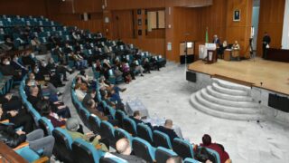 Ceremonie de remise des prix aux laureats de l annee universitaire 2020 2021 lundi 21 fevrier 2022066