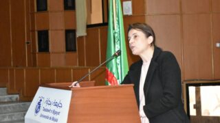 Ceremonie de remise des prix aux laureats de l annee universitaire 2020 2021 lundi 21 fevrier 2022078